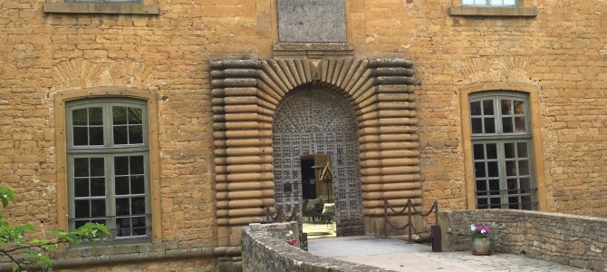A Castle Fit For a King – Chateau de Bagnols, near Lyon A Castle Fit For a King – Chateau de Bagnols, near Lyon
