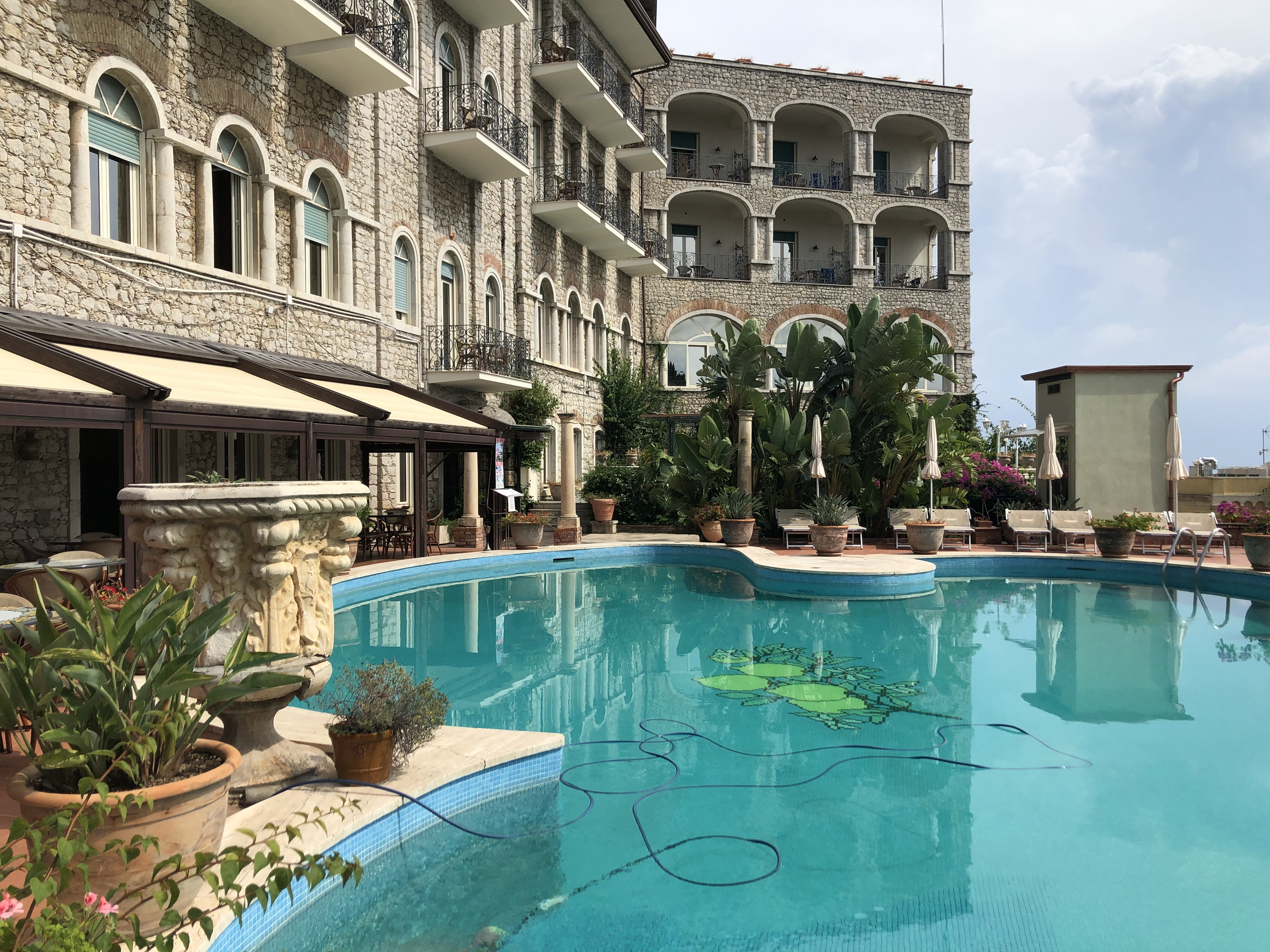 swimming pool